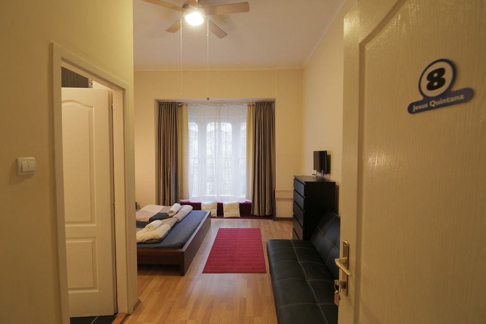 Maverick Apartments Budapest Eksteriør bilde